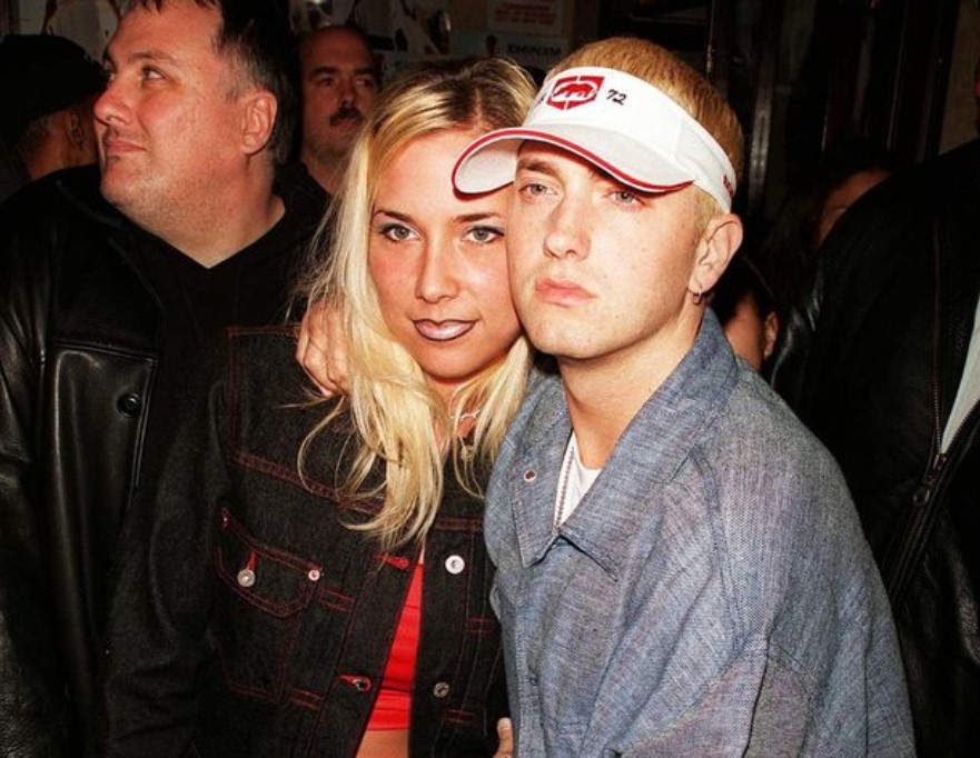 Mantan Istri Rapper Eminem Dilarikan ke Rumah Sakit Akibat Percobaan Bunuh Diri