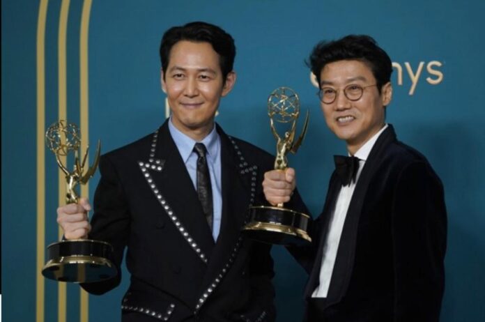 lee jung jae dan hwang dong hyuk emmy 2022